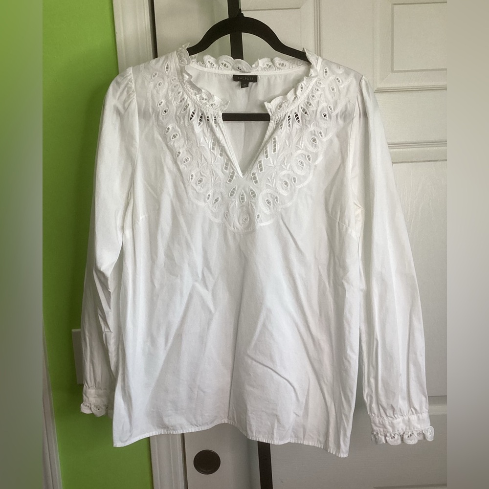 Talbots White Eyelet V-Neck Long Sleeve Blouse